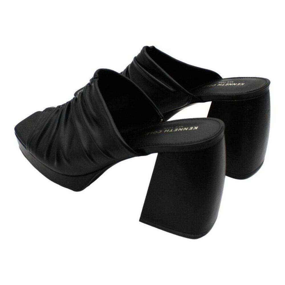 Sandal - Picture 3 of 7
